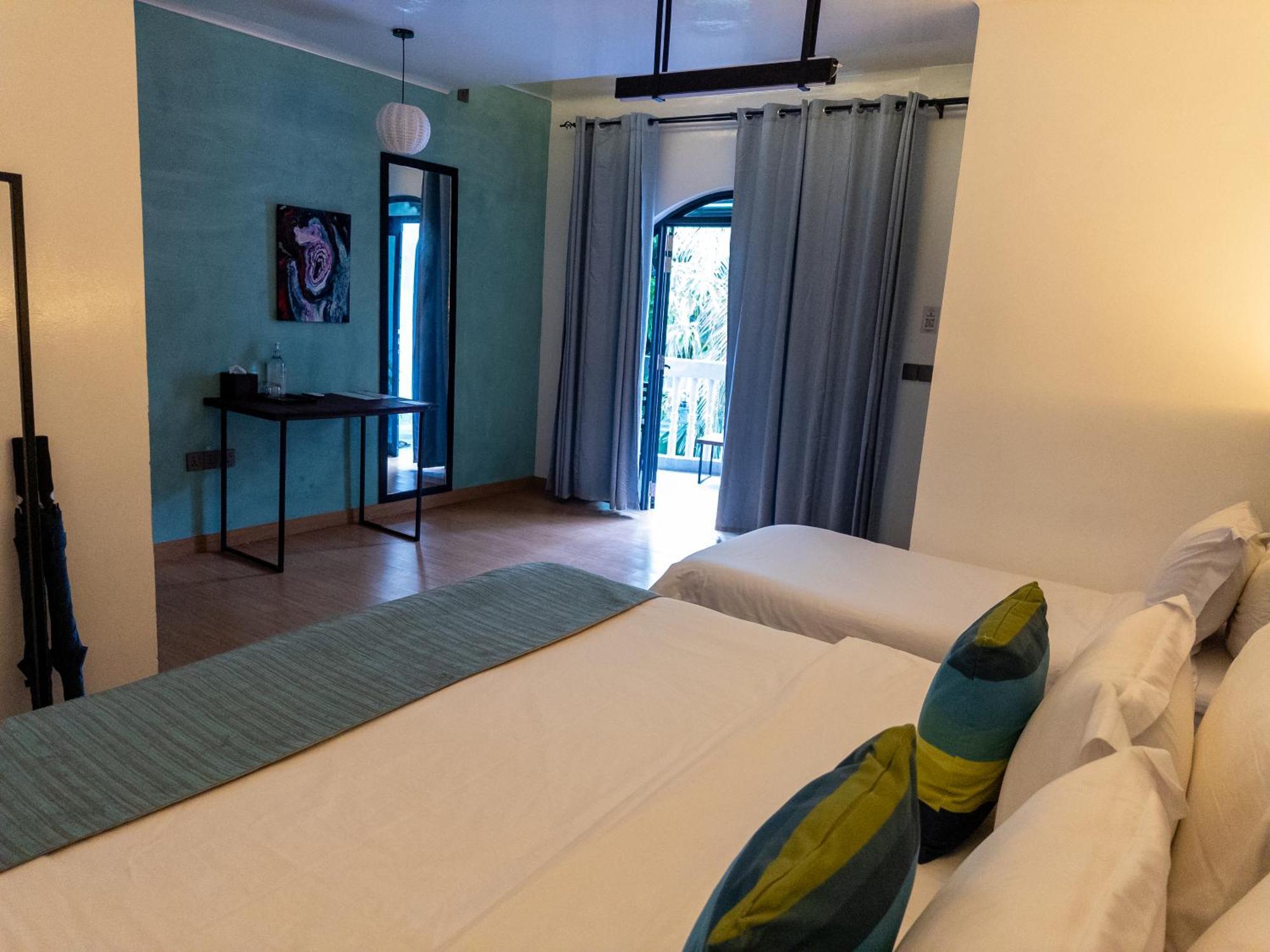 Zinnia Maafushi - Inclusive Airport Roundtrip - Snorkeling - Picnic - Sandbank For 2 Adults With Min 4-Nights Stay - Applicable For Bookings Made From 1St June 2025 Stay Period Till 31St Oct 2025 Exterior photo